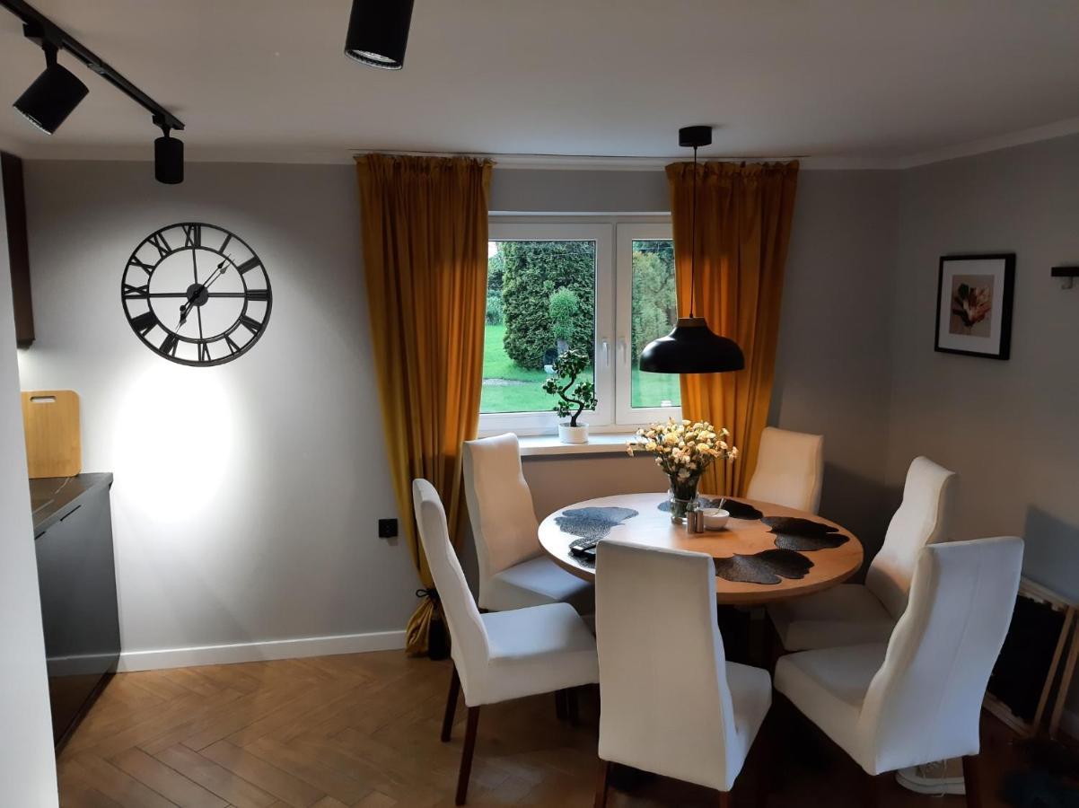 Apartament Willa Pod Sosnami Zator Przeciszow Exteriör bild