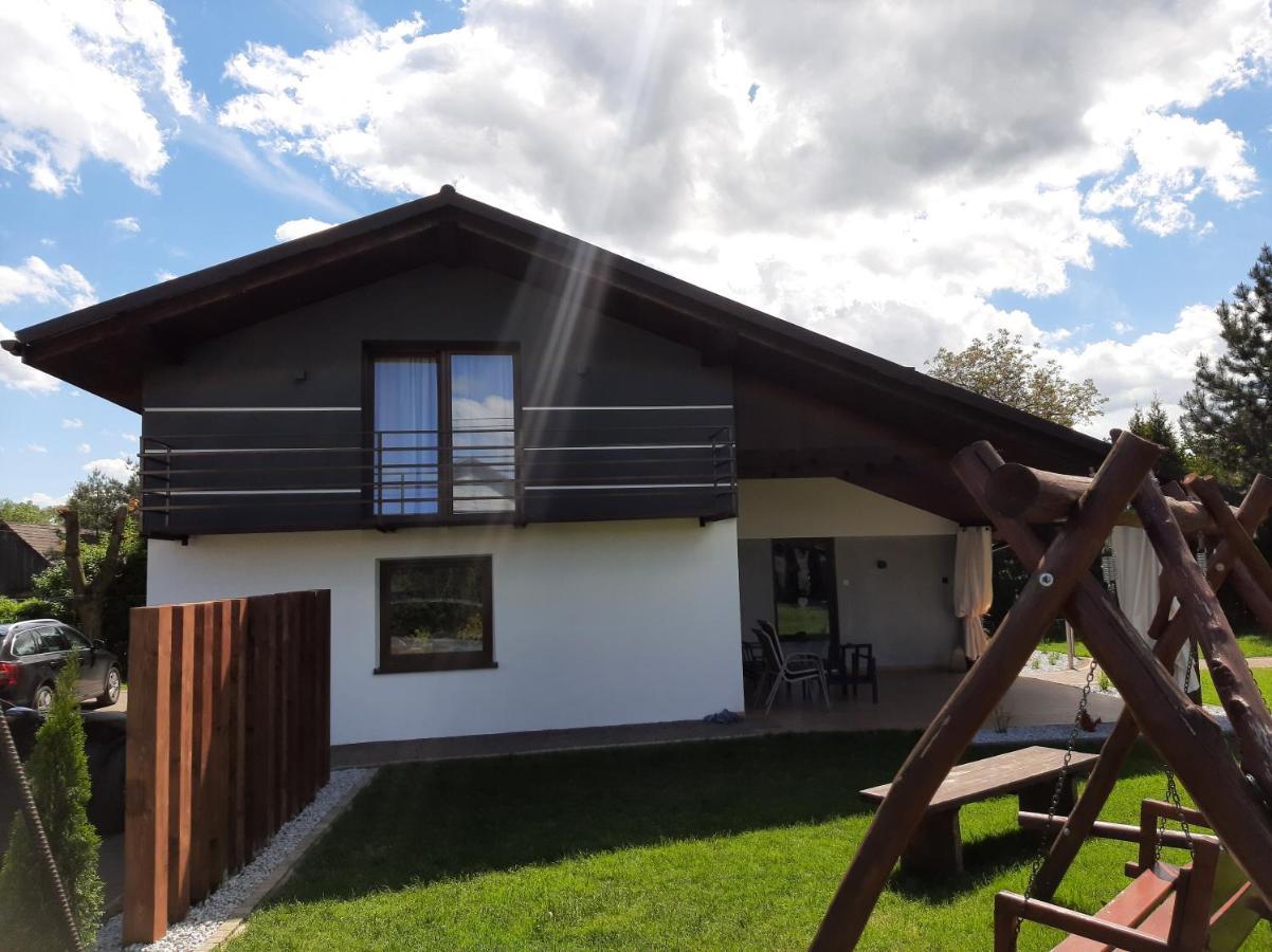 Apartament Willa Pod Sosnami Zator Przeciszow Exteriör bild