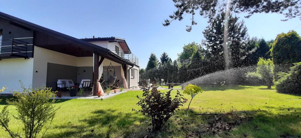 Apartament Willa Pod Sosnami Zator Przeciszow Exteriör bild